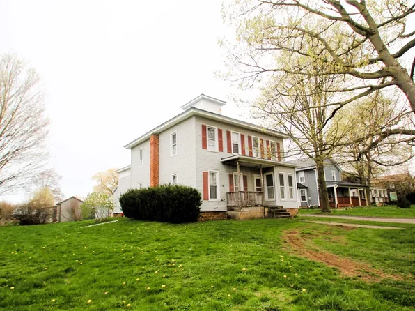 12621 Presbyterian Rd, Knowlesville, NY 14479