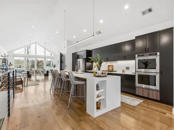 4404 Capitol Ave, Dallas, TX 75204
