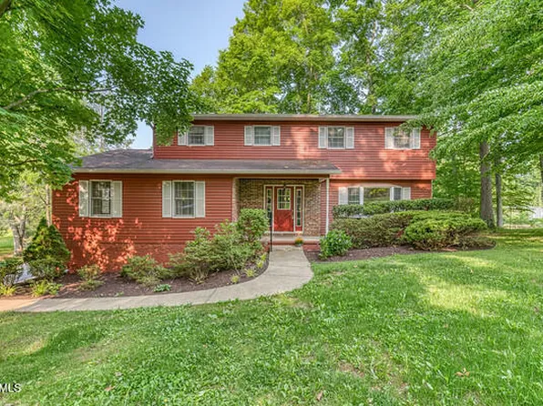 111 Churchill Cir, Bristol, TN 37620