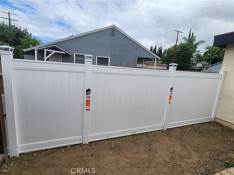 15709 Devonshire St — Photo 28