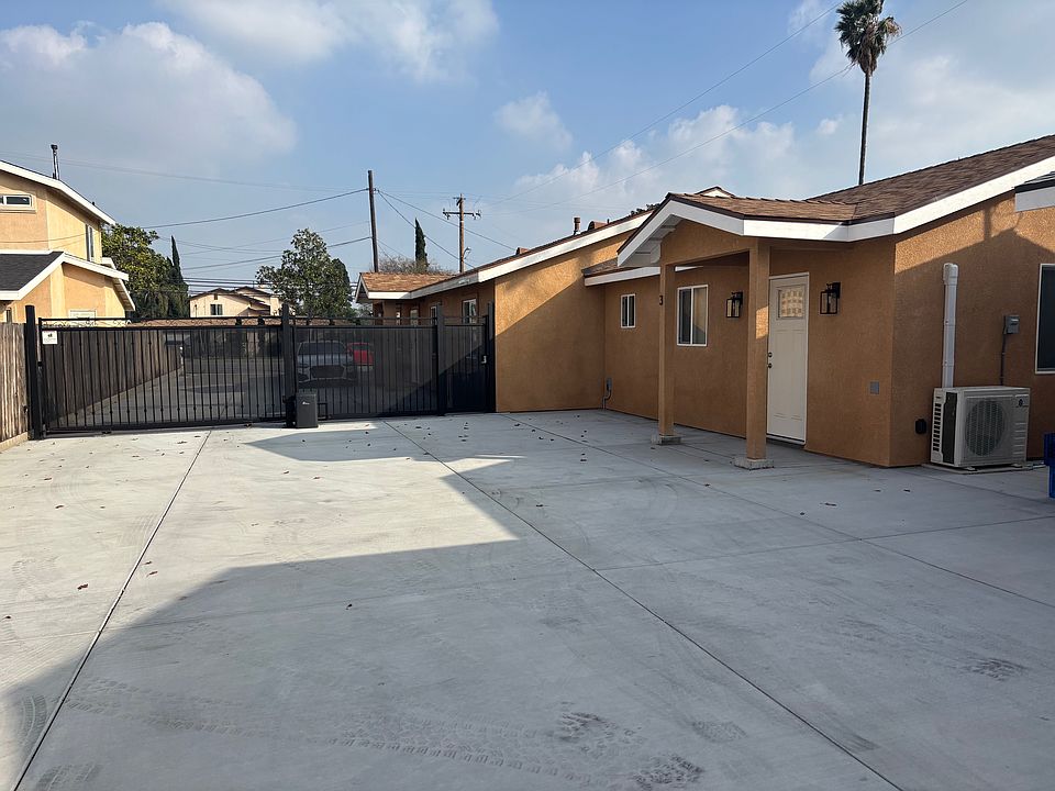 1st image of 8216 Alder Ave #3