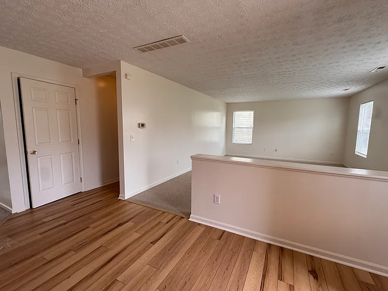 8175 Grant Park Ave — Photo 3