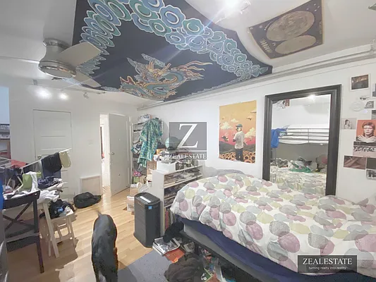 Rented by ZealEstate Group Inc | media 6