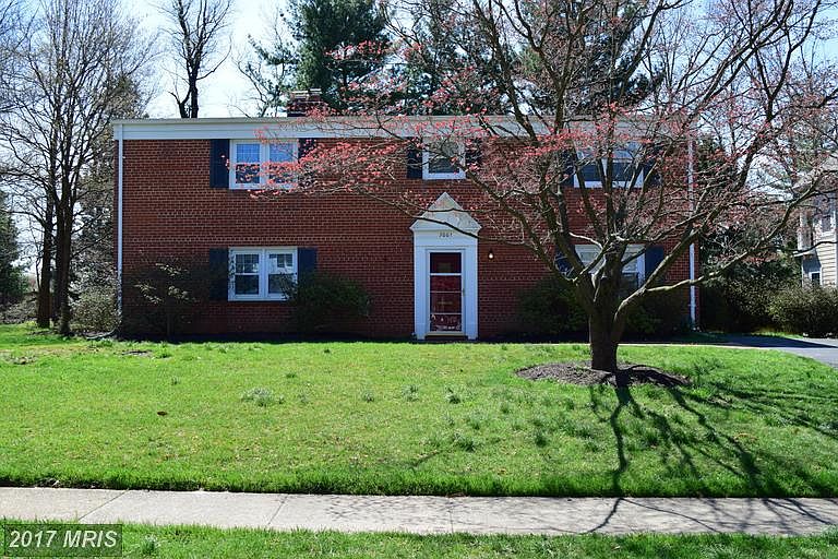 2nd image of 7001 Tyndale St