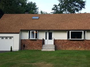 12 Marlboro St, Morganville, NJ