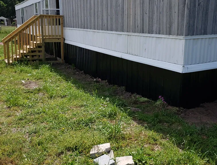 39 Nobles Park St — Photo 1