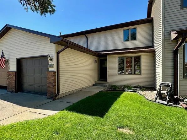 711 Church Rd, Grand Island, NE 68801