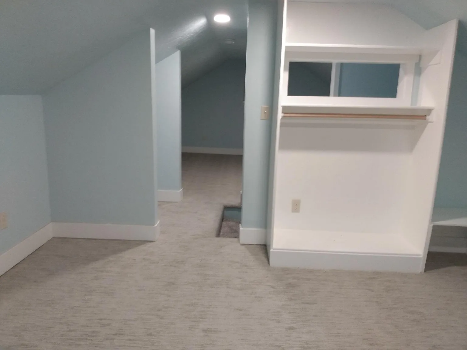 3 bed, 1036 sqft, $1,350 — Photo 2