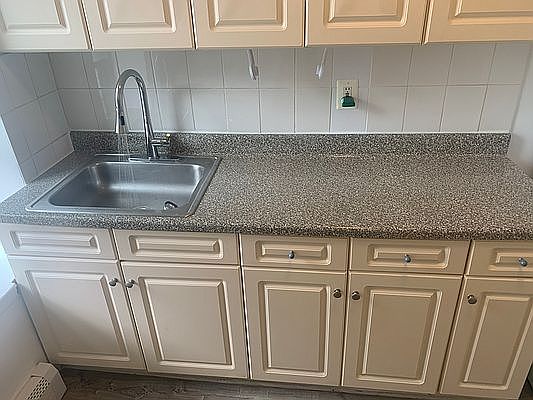 3rd image of 1722 Caton Ave #22