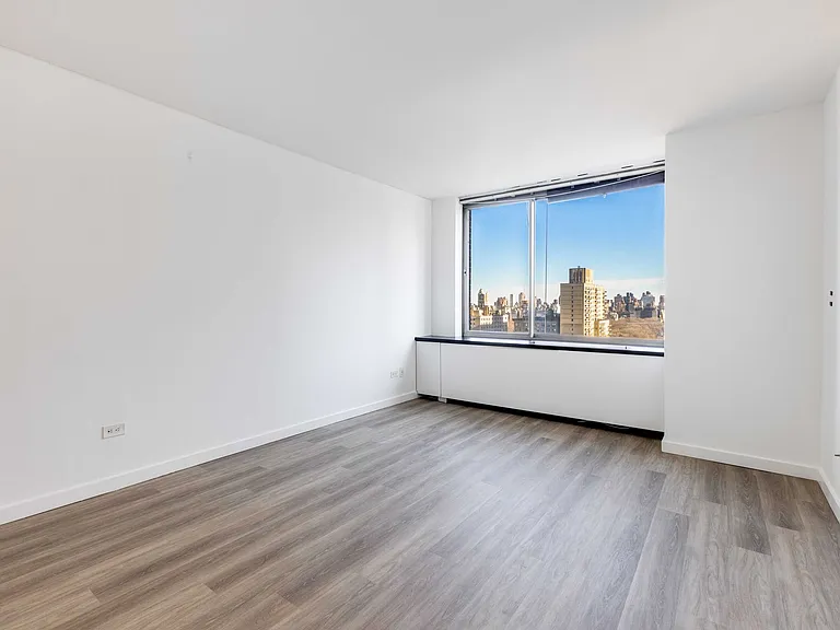 111 W 67th St #23K — Photo 3