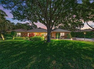 2387 Landings Cir, Bradenton, FL 34209