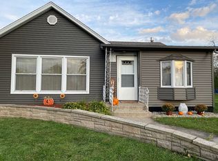 312 N Maple St, Grant Park, IL 60940