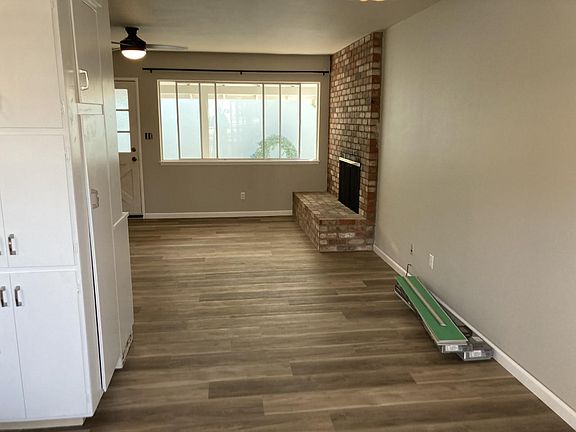 2nd image of 103 E 17th St APT 17