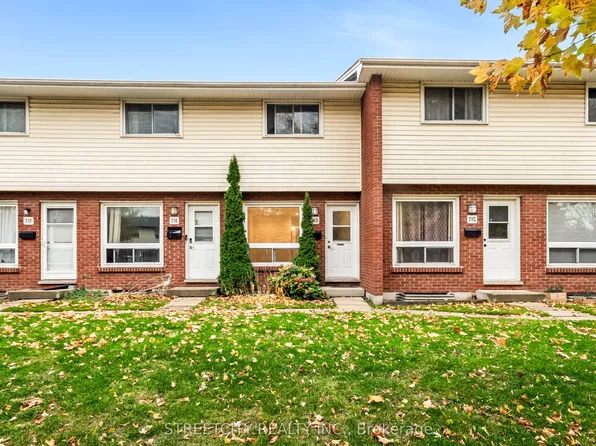 71 G Wellesley Cres #D, London, ON N5V 1J6