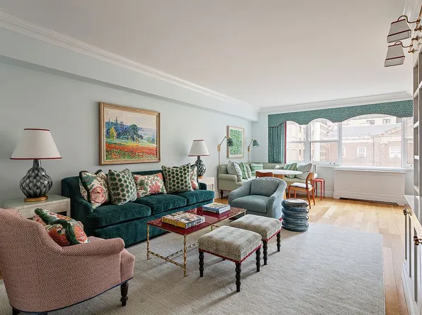 165 E 72nd St APT 5D, Manhattan, NY 10021