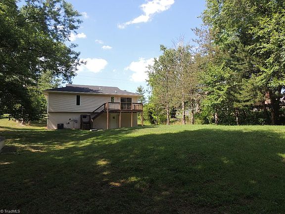 5th image of 106 Hethwood Dr