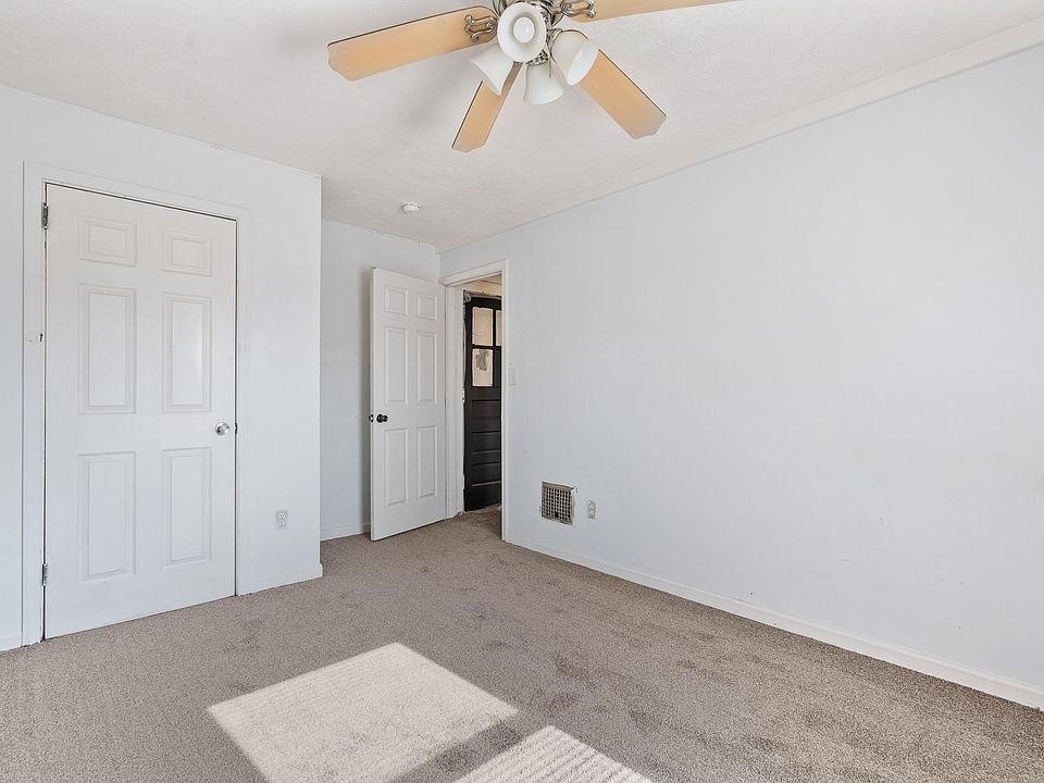 1st image of 603 Rockford Ave #4
