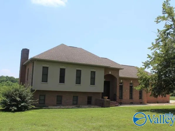 589 Cobb Rd, Arab, AL 35016