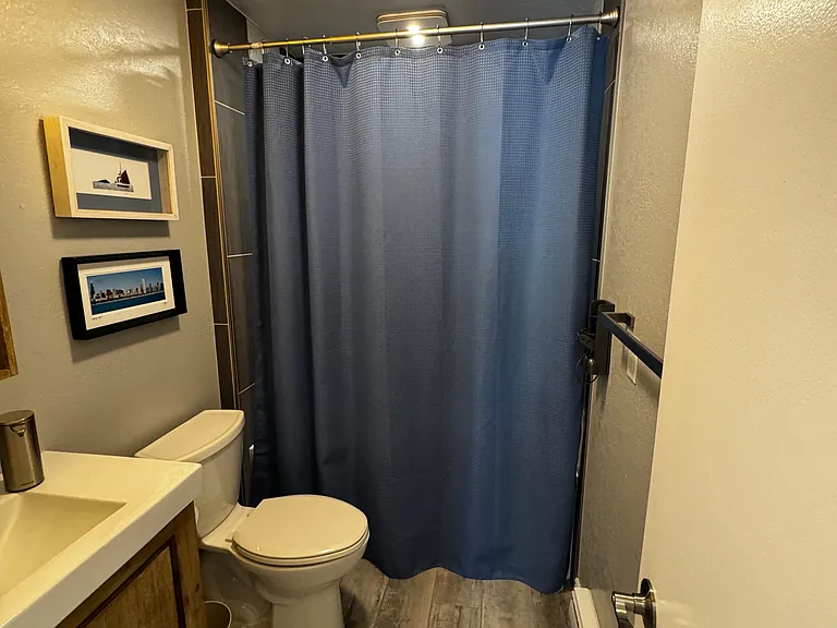 864 Spruce Ct #A — Photo 15