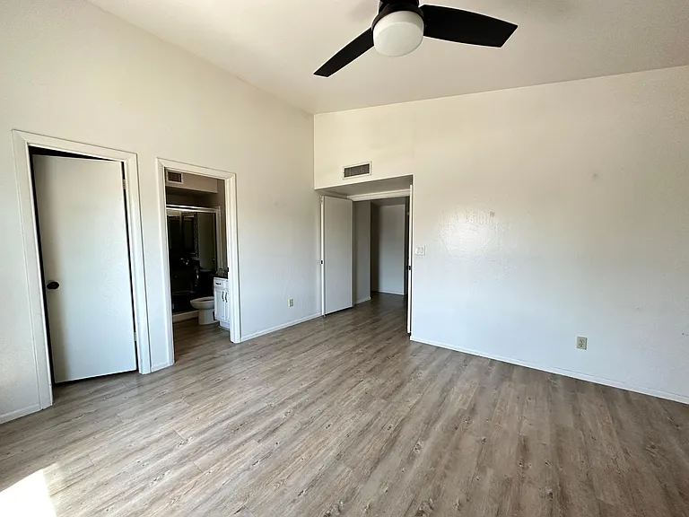 2179 W Calle Del Norte Dr — Photo 10