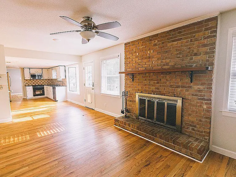 3030 Stillwood Ct — Photo 35