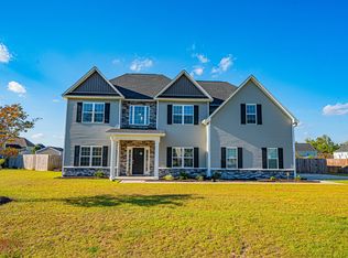 1011 Bluefish Pl, New Bern, NC 28562