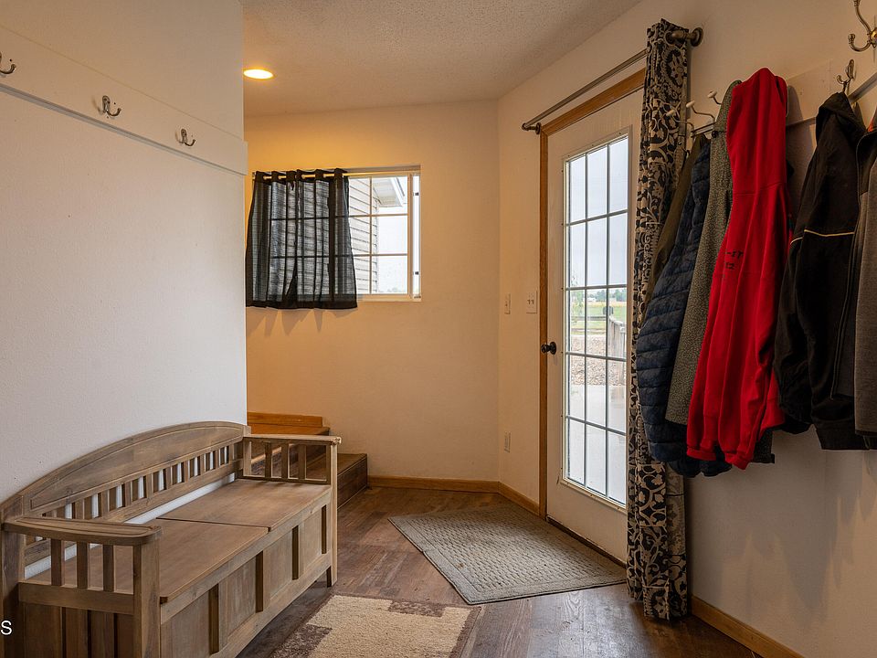 203 Main Ave E, Alexander, ND 58831 Zillow