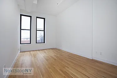 Rented by NextStopNY