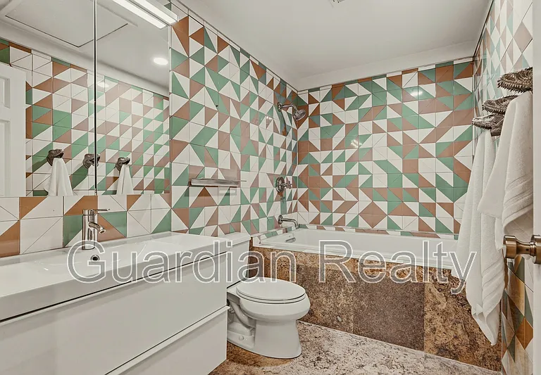 3007 La Mesa Dr — Photo 19