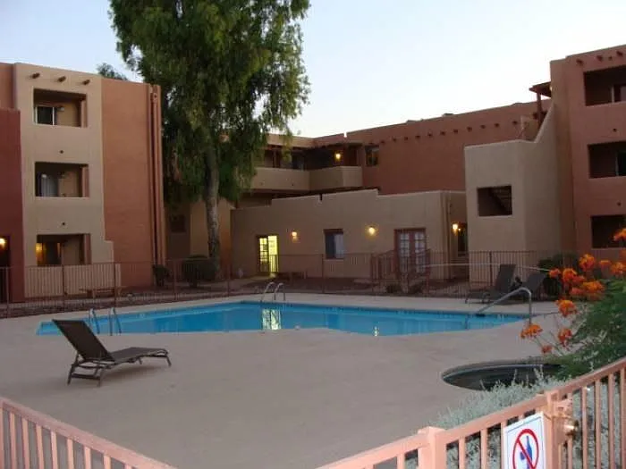 1810 E Blacklidge Dr #307 — Photo 23