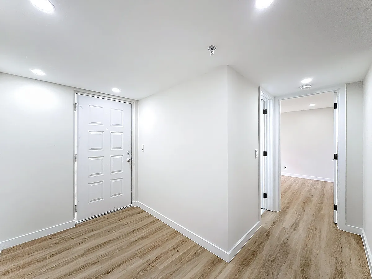Building Photo - 955 Egret Cir #207