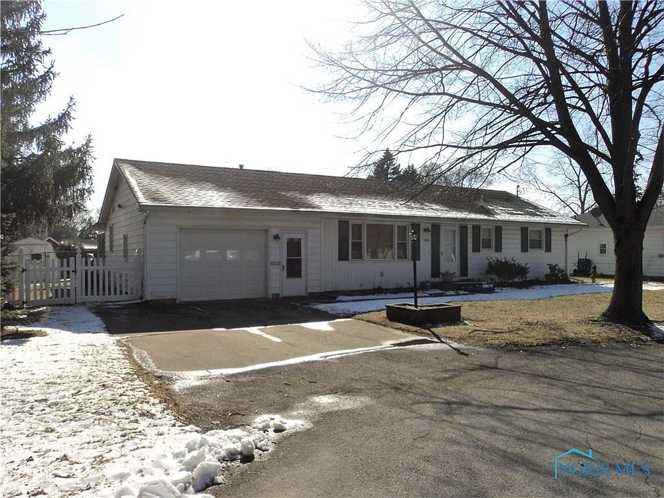 1st image of 324 Sunrise Dr