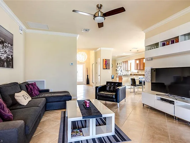 14796 Canton Ct — Photo 3