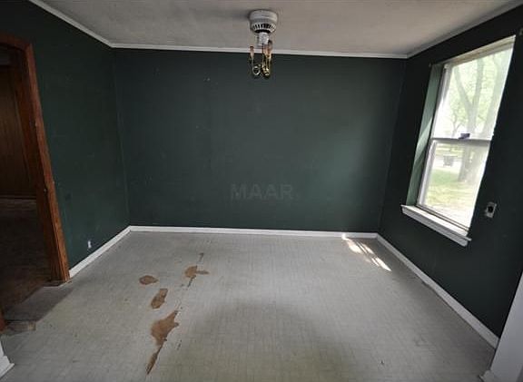 3rd image of 1373 Wrenwood St
