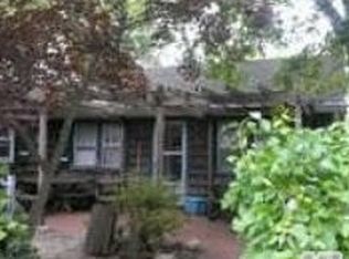 26 Urbans Rd, Sound Beach, NY 11789