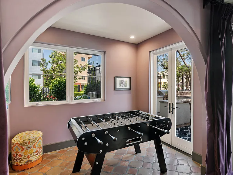 Candara at Hancock Park Apartments — Photo 19