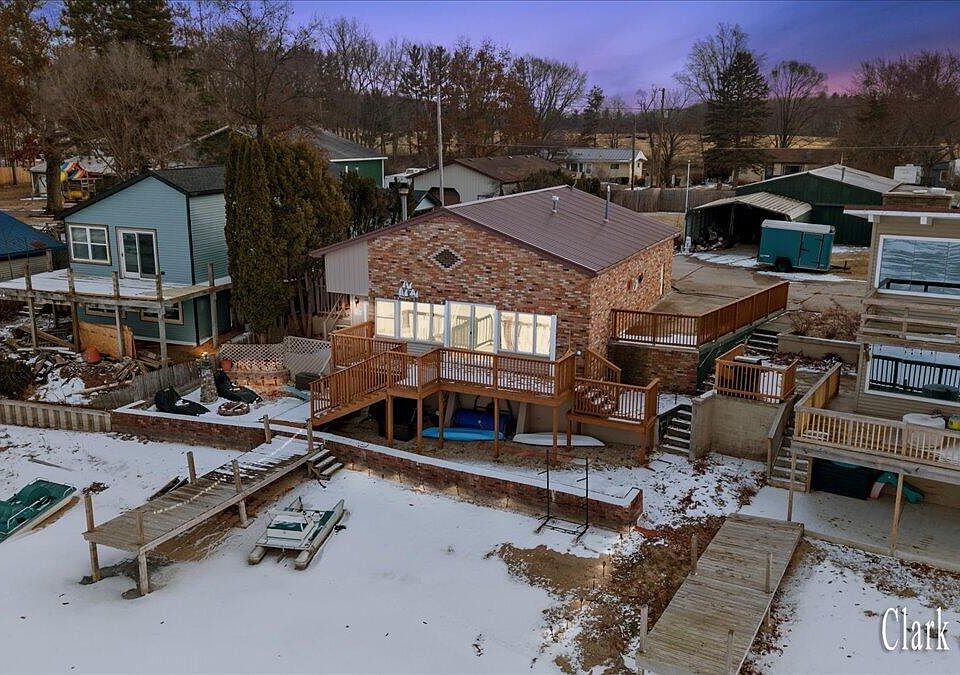 1st image of 441 S Rock Lake Dr