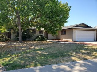 1641 S Burke St, Visalia, CA 93292