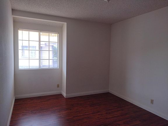 2nd image of 2312B Falling Leaf Ave