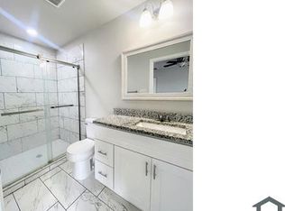 602 Sabine Ave #A, Cleburne, TX 76031