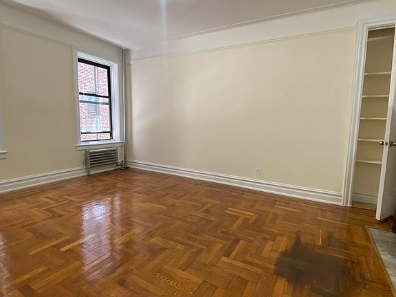 4th image of 8383 118th St APT 4E