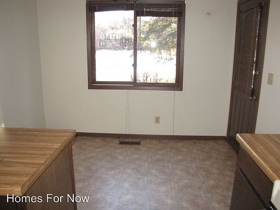 5th image of 10748 Toledo Ct