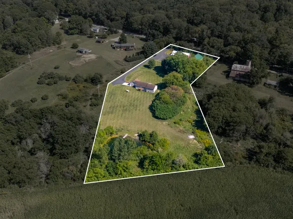 9434 Marsh Rd, Plainwell, MI 49080