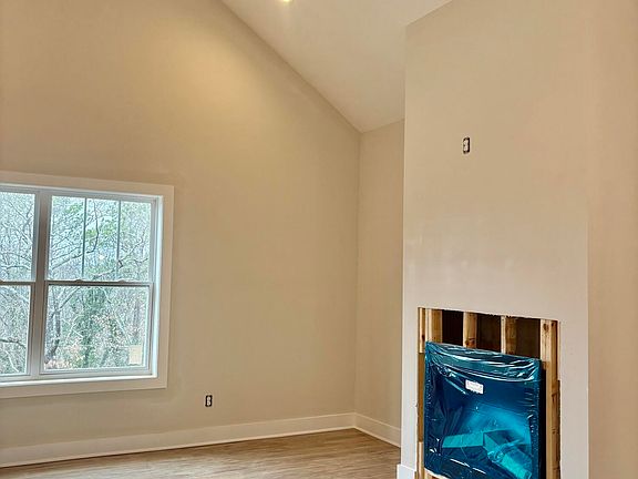 5th image of 7648 Noah Reid Rd