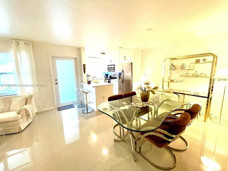 580 Egret Dr #308 — Photo 11
