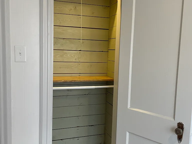 122 Rowland Pl #A — Photo 8