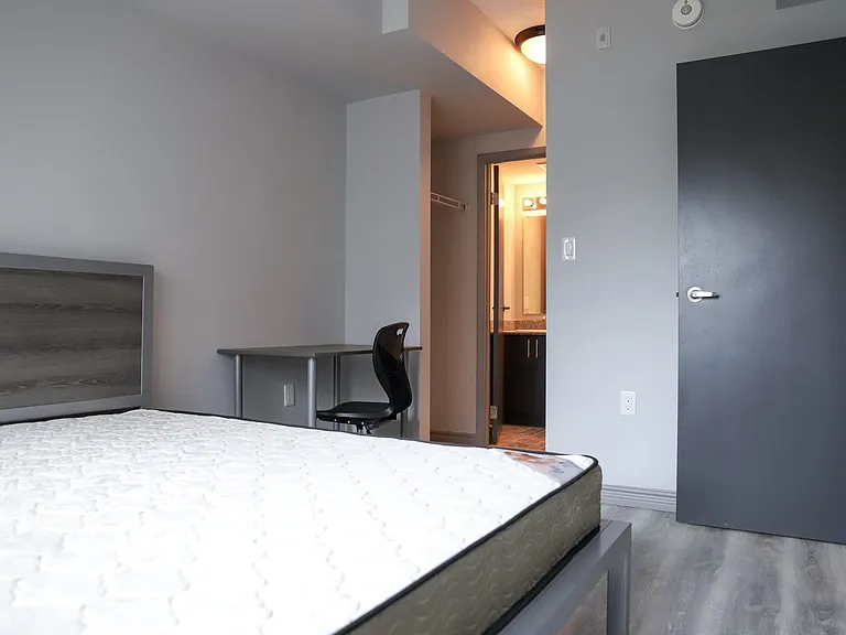275 Larch St — Photo 15