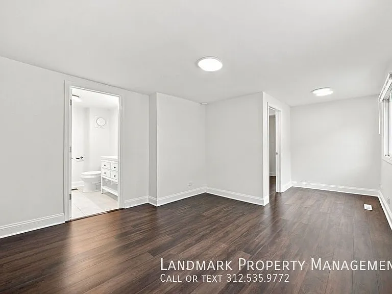 2962 N Allen Ave #2 — Photo 16