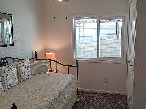 5th image of 414 N Misty Ln