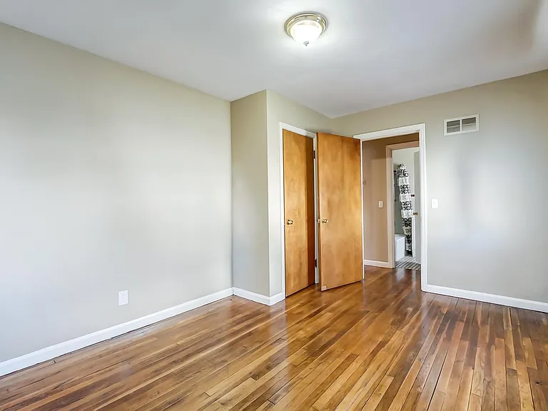 1908 Emerson Ave — Photo 15